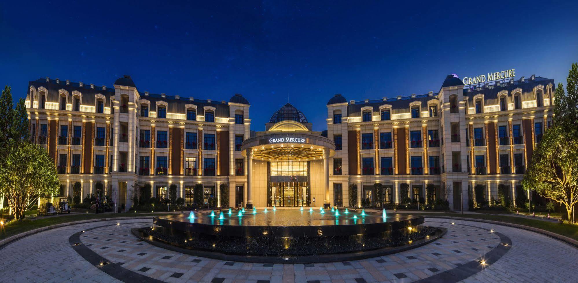 Grand Mercure Zhengzhou West Hotel Buitenkant foto